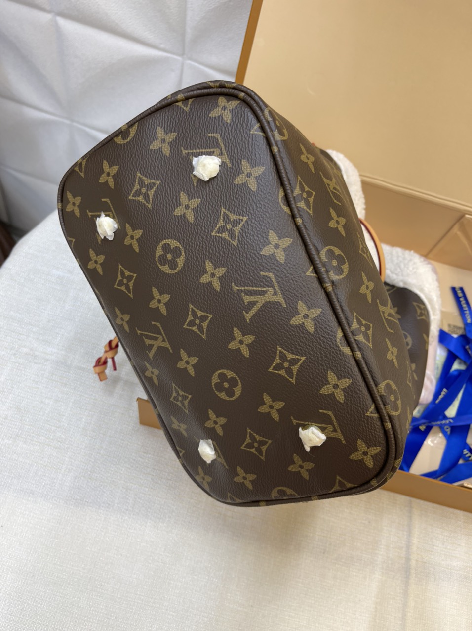 Túi Xách LV Super BB Neoneo Size 25 cm